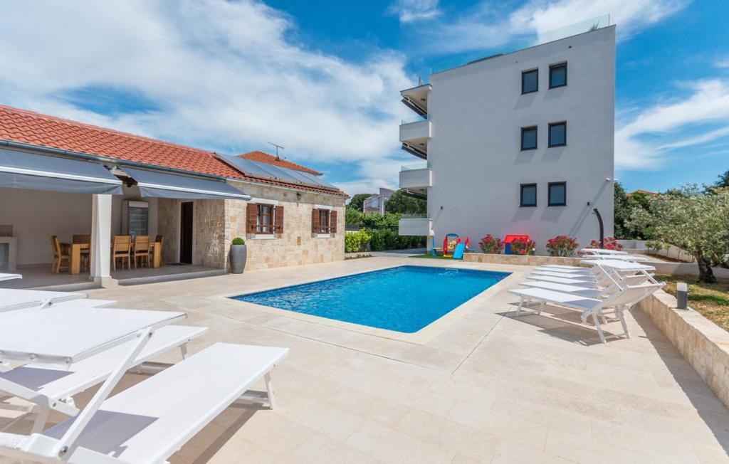 Villa Stella - Crowonder Luxury Rent Турань Экстерьер фото
