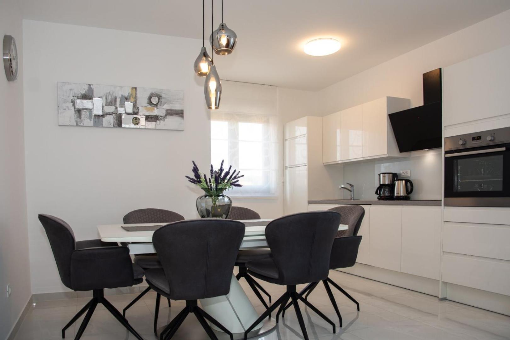 Villa Stella - Crowonder Luxury Rent Турань Экстерьер фото