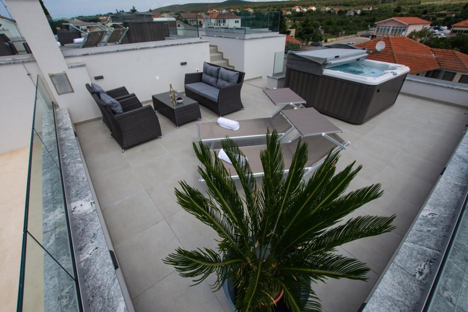 Villa Stella - Crowonder Luxury Rent Турань Экстерьер фото