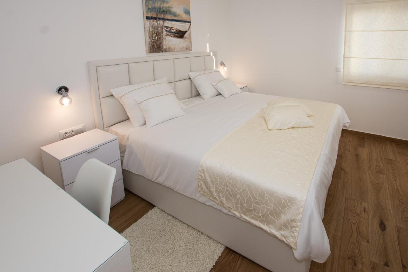 Villa Stella - Crowonder Luxury Rent Турань Экстерьер фото