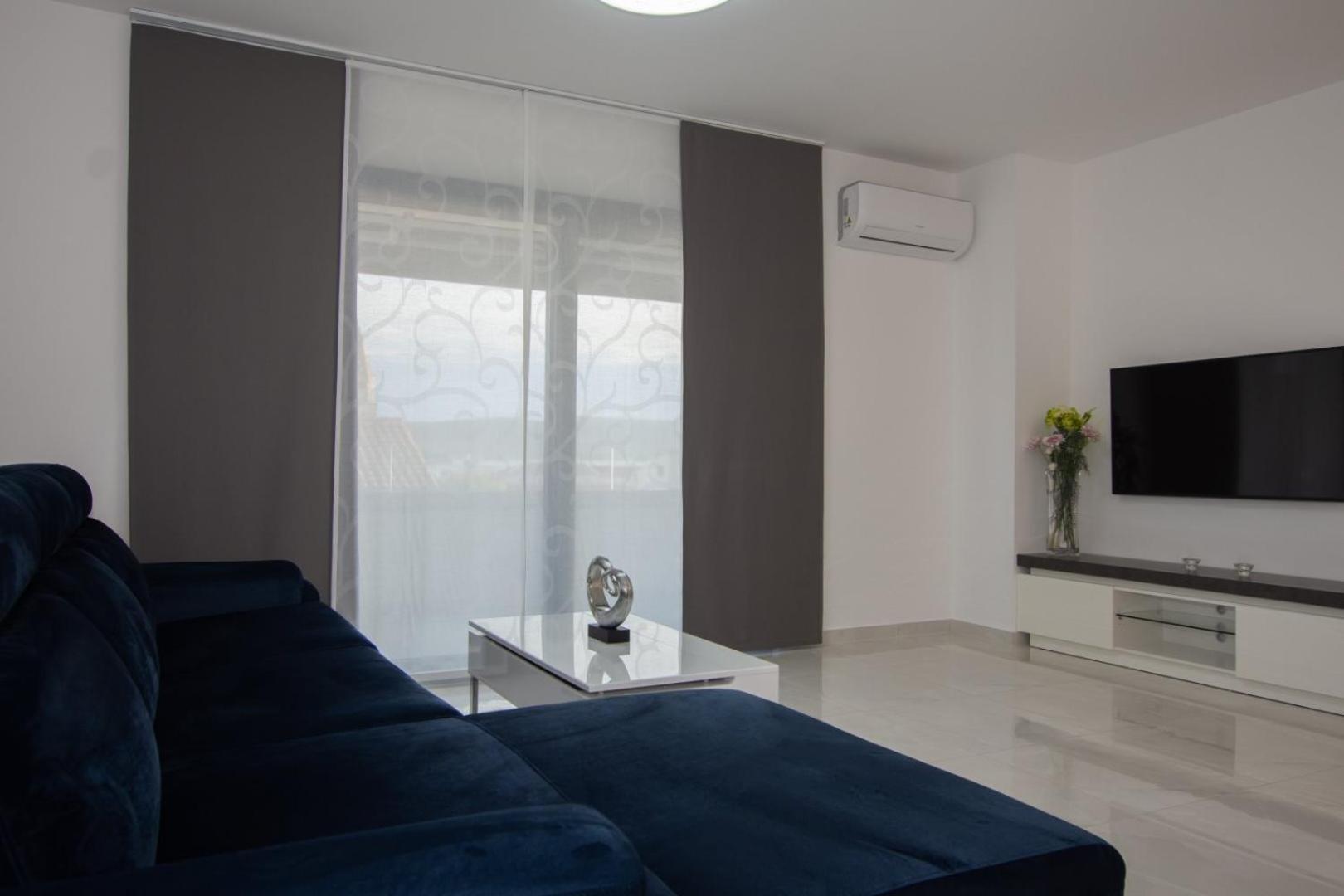 Villa Stella - Crowonder Luxury Rent Турань Экстерьер фото