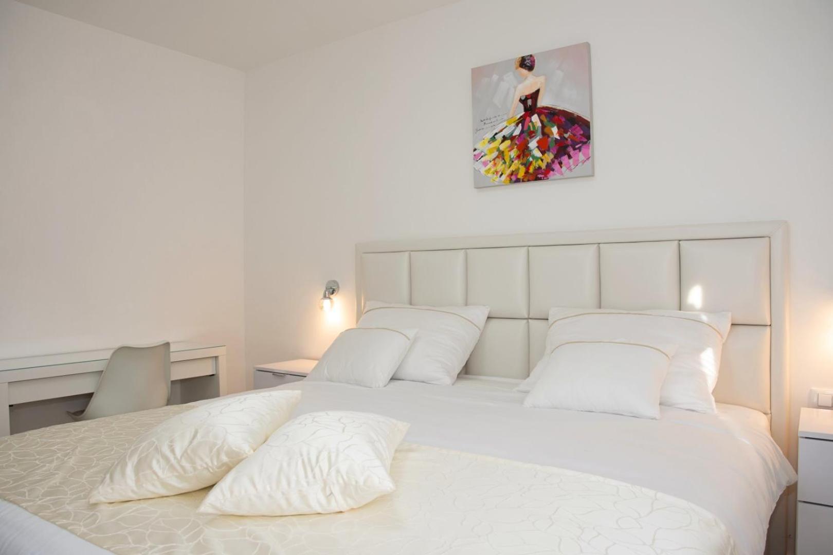 Villa Stella - Crowonder Luxury Rent Турань Экстерьер фото
